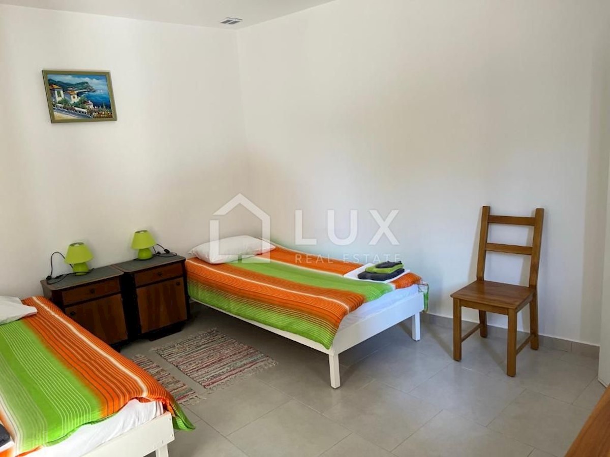 JADRANOVO - apartmajska hiša blizu morja