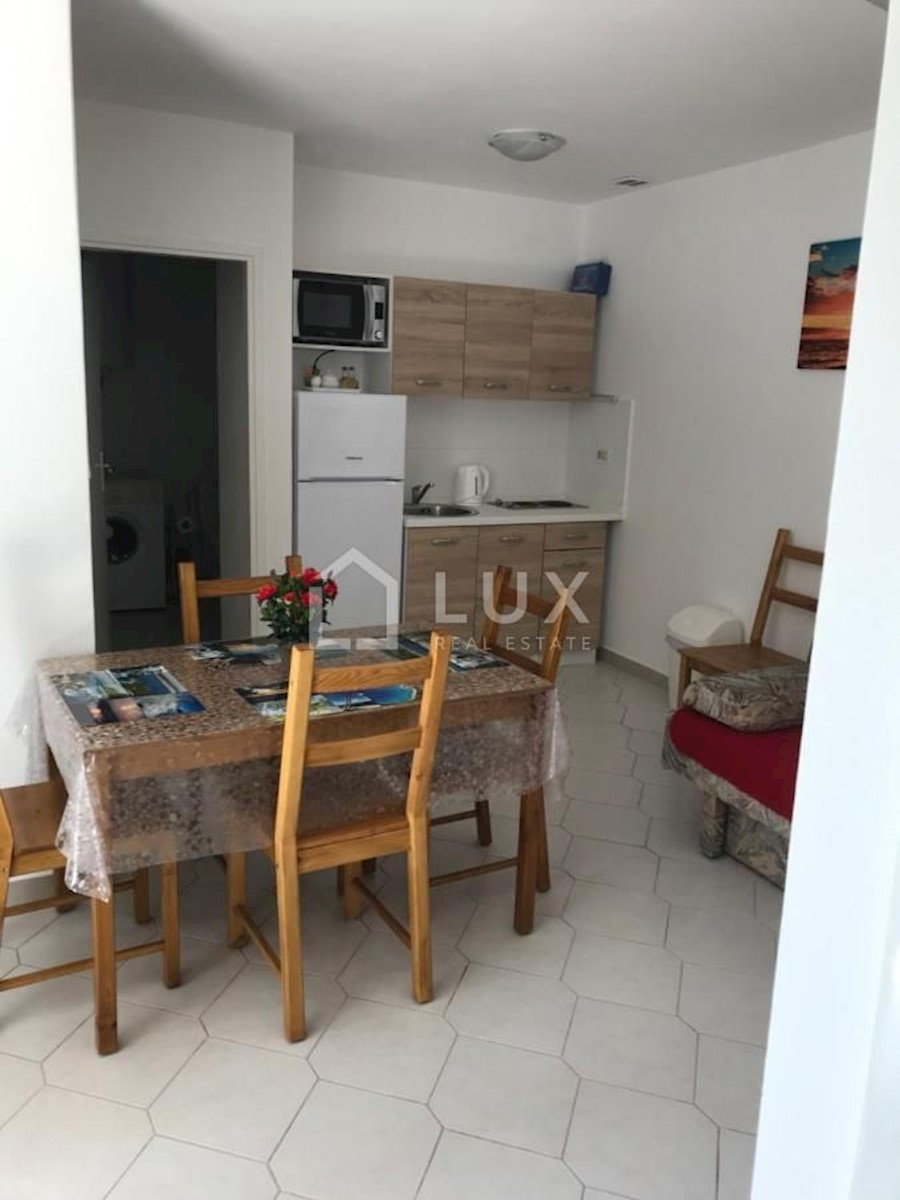 JADRANOVO - apartmajska hiša blizu morja