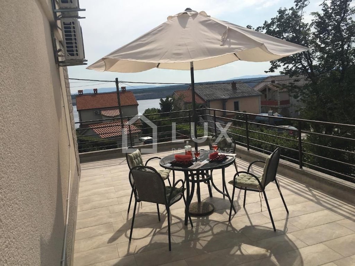 JADRANOVO - apartmajska hiša blizu morja