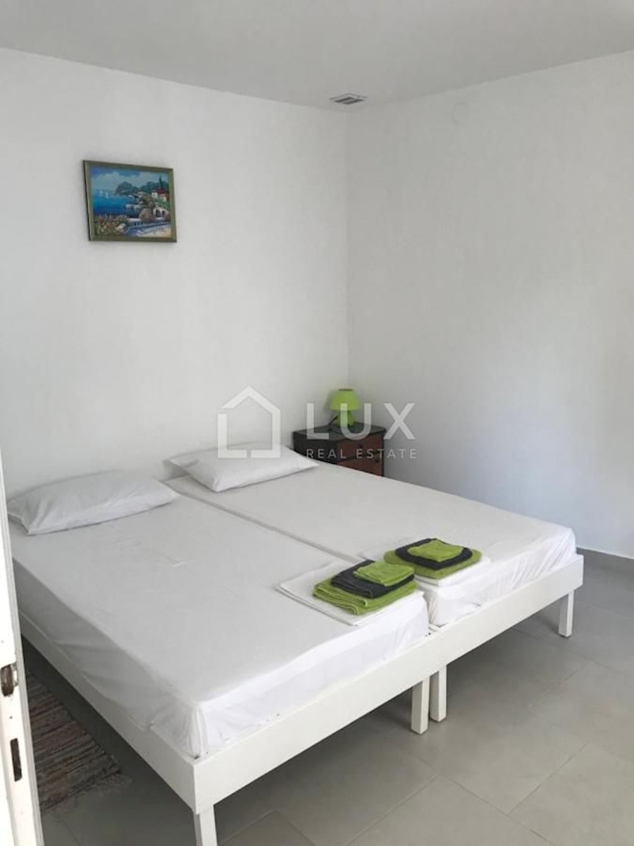 JADRANOVO - apartmajska hiša blizu morja