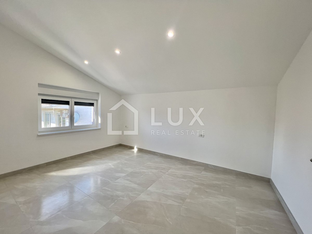 CRIKVENICA - stanovanje 70m2, novogradnja