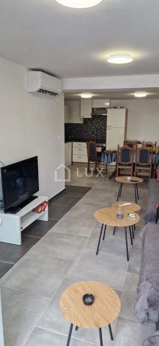 CRIKVENICA - stanovanje, visoko pritličje, 76m2