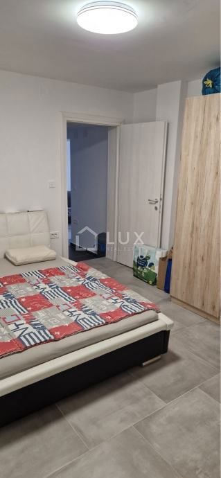 CRIKVENICA - stanovanje, visoko pritličje, 76m2