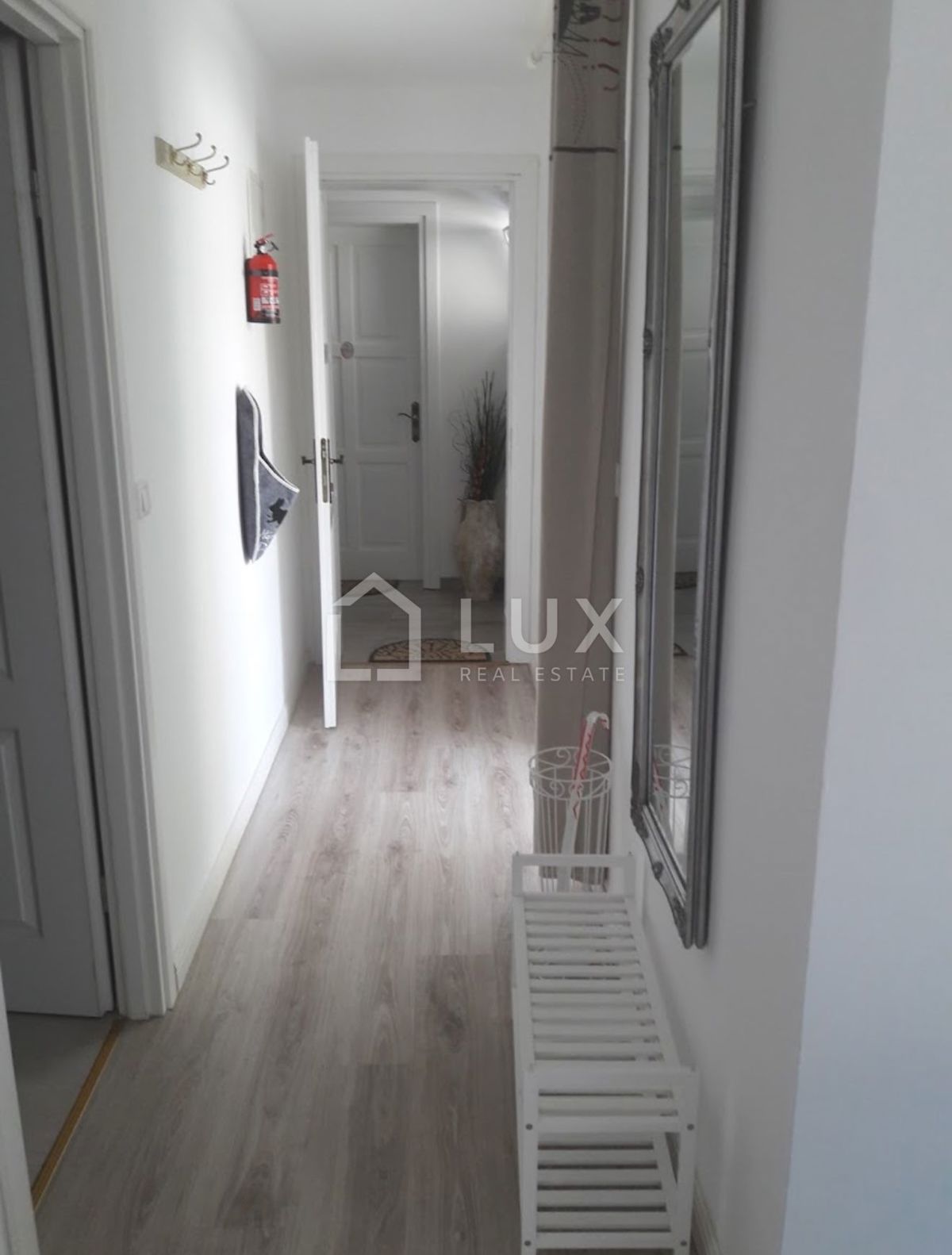 CRIKVENICA - apartma 52m2, 100m do plaže