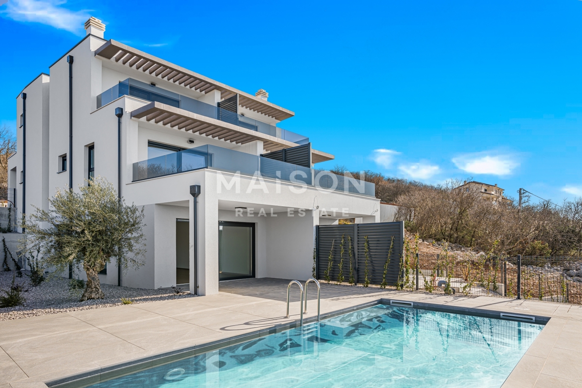 Hiša Kostrena, 203,67m2