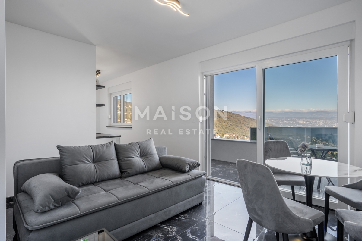 Hiša Oprić, Opatija - Okolica, 296,35m2