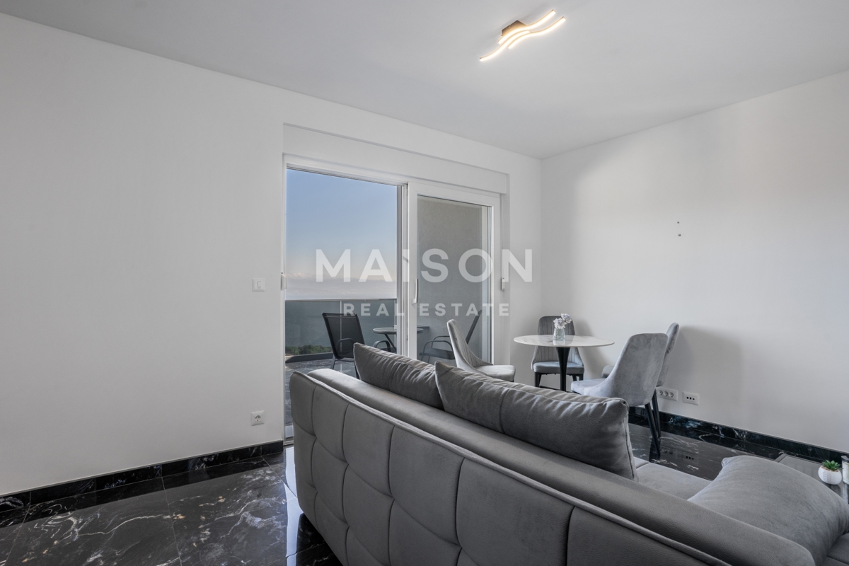 Hiša Oprić, Opatija - Okolica, 296,35m2