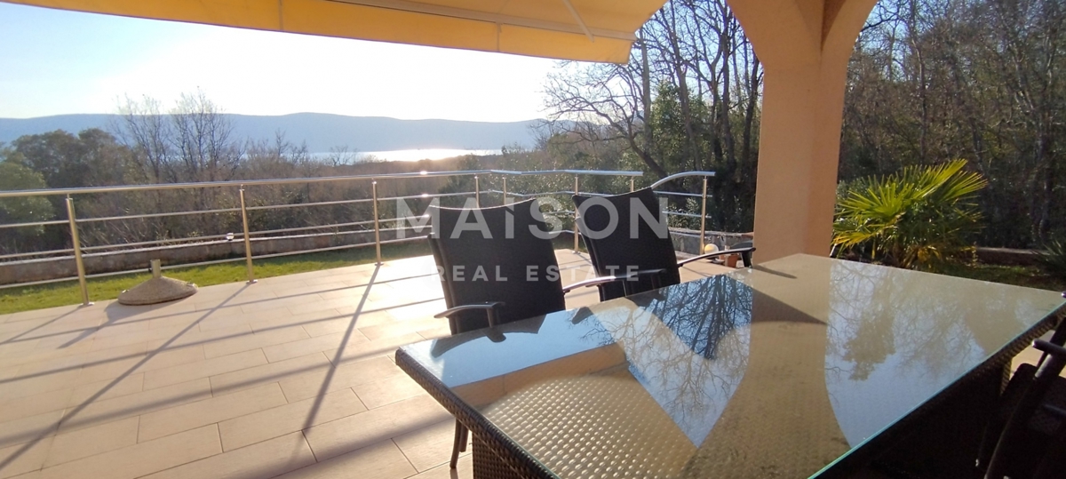 Apartma Pinezići, Krk, 72m2