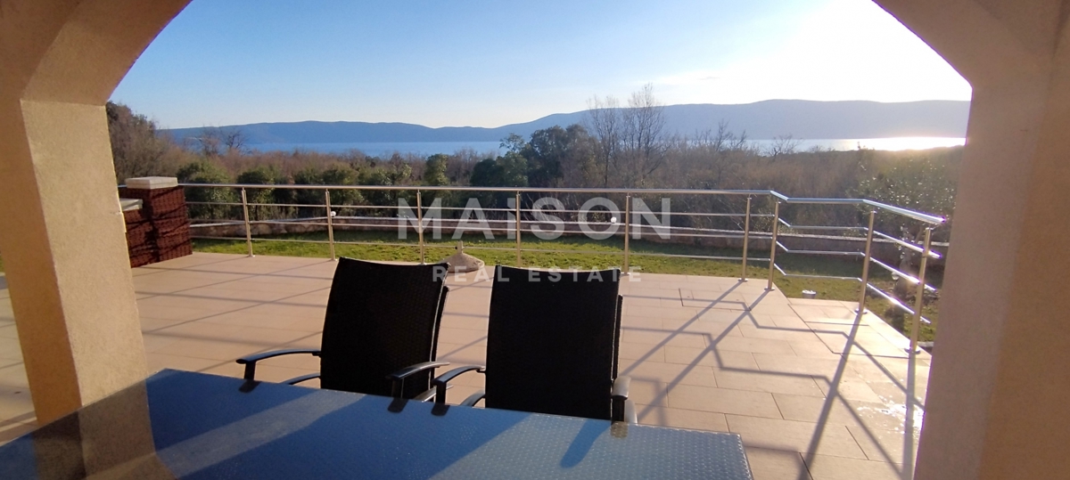 Apartma Pinezići, Krk, 72m2