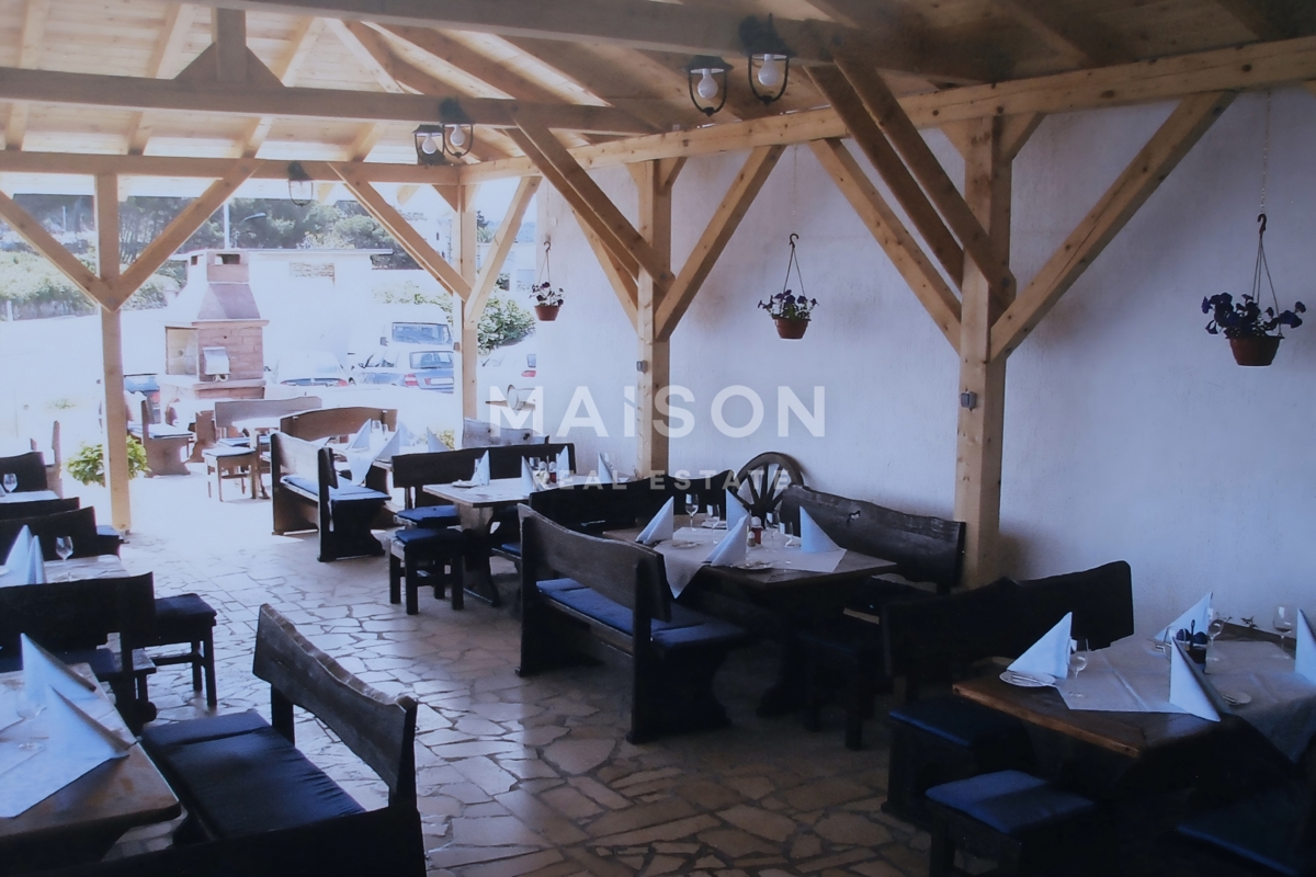 Poslovni prostor Mali Lošinj, 391,26m2