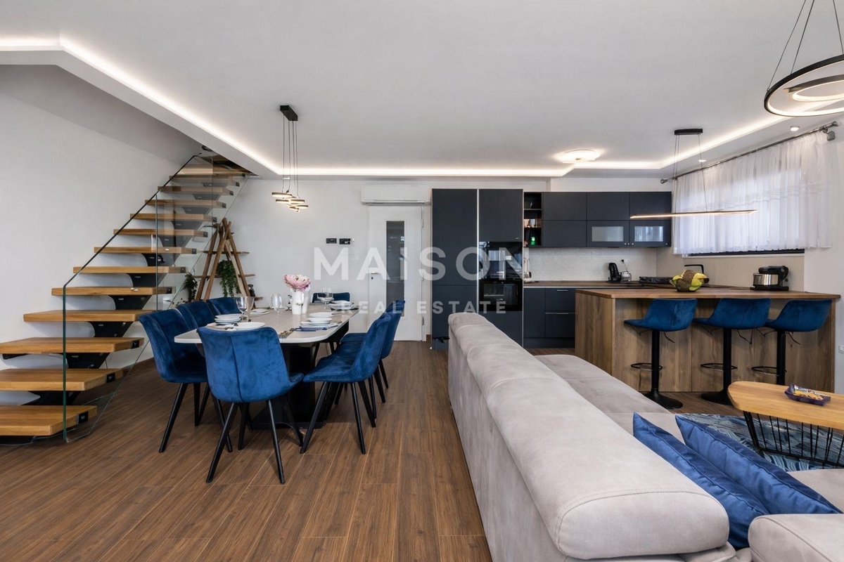 Stanovanje Lovran, 225m2