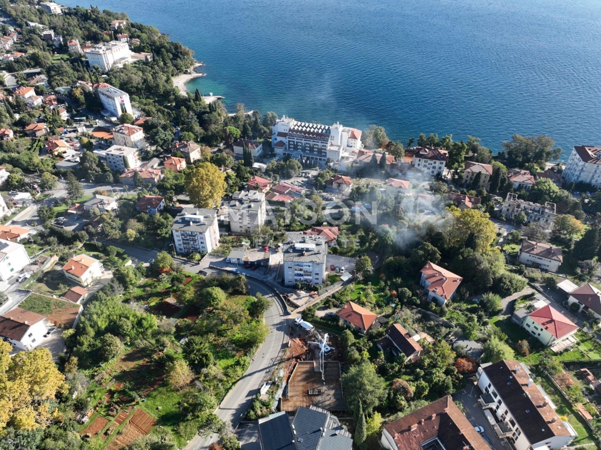 Stanovanje Lovran, 158,92m2