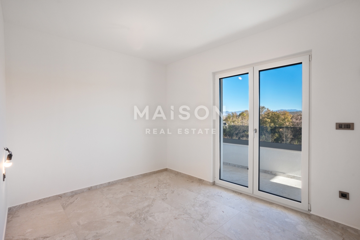 Hiša Malinska, Malinska-Dubašnica, 111m2