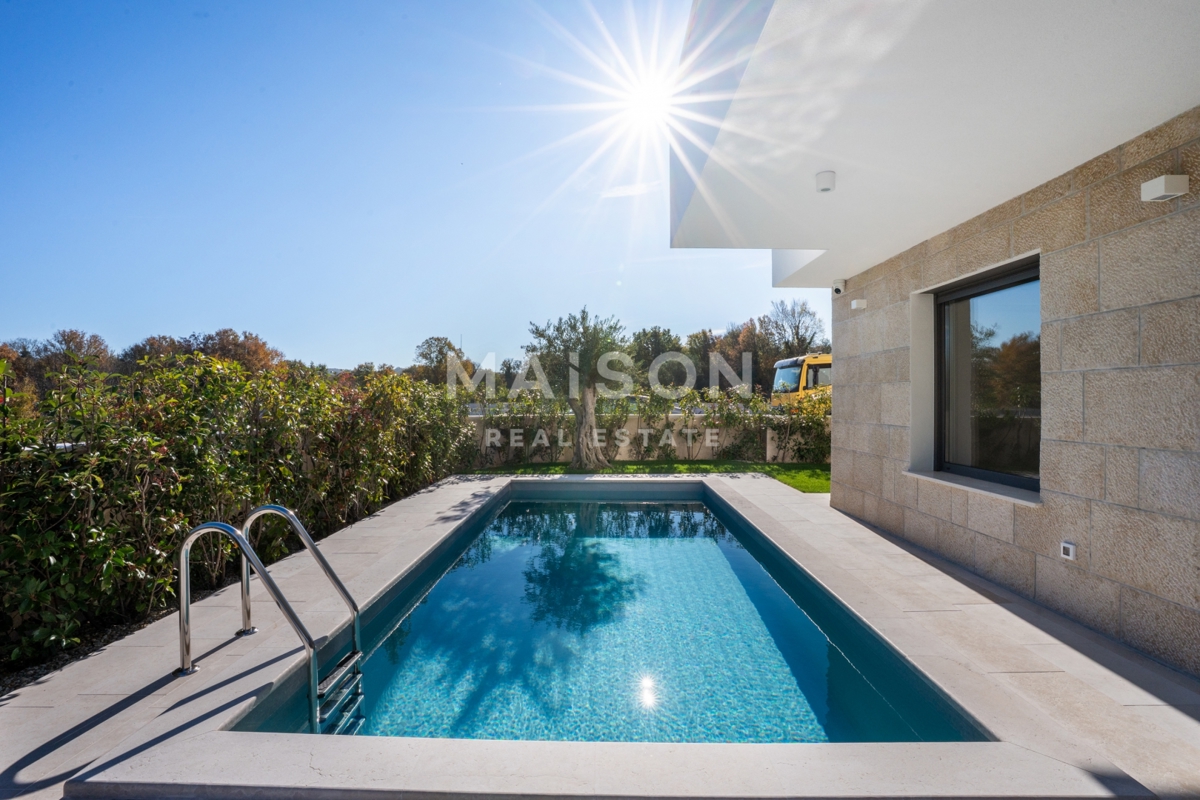 Hiša Malinska, Malinska-Dubašnica, 111m2