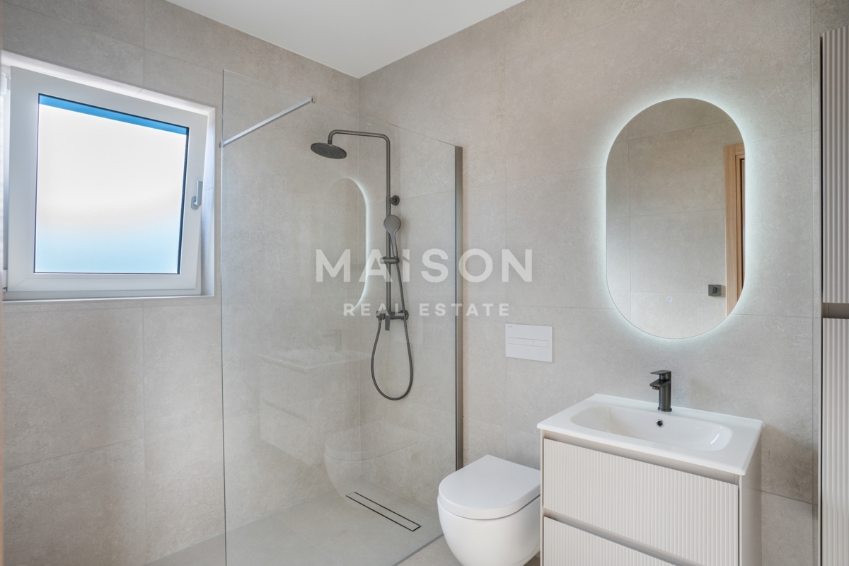 Hiša Malinska, Malinska-Dubašnica, 111m2