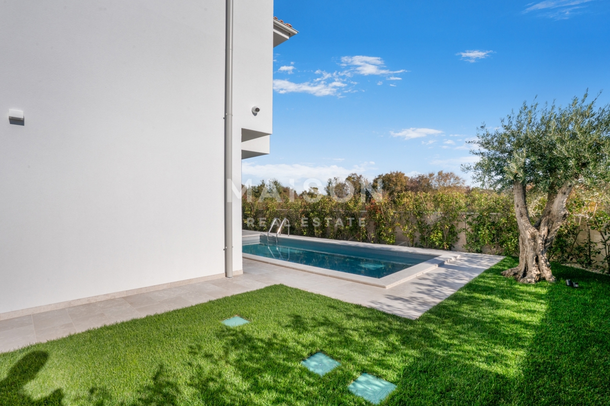 Hiša Malinska, Malinska-Dubašnica, 111m2