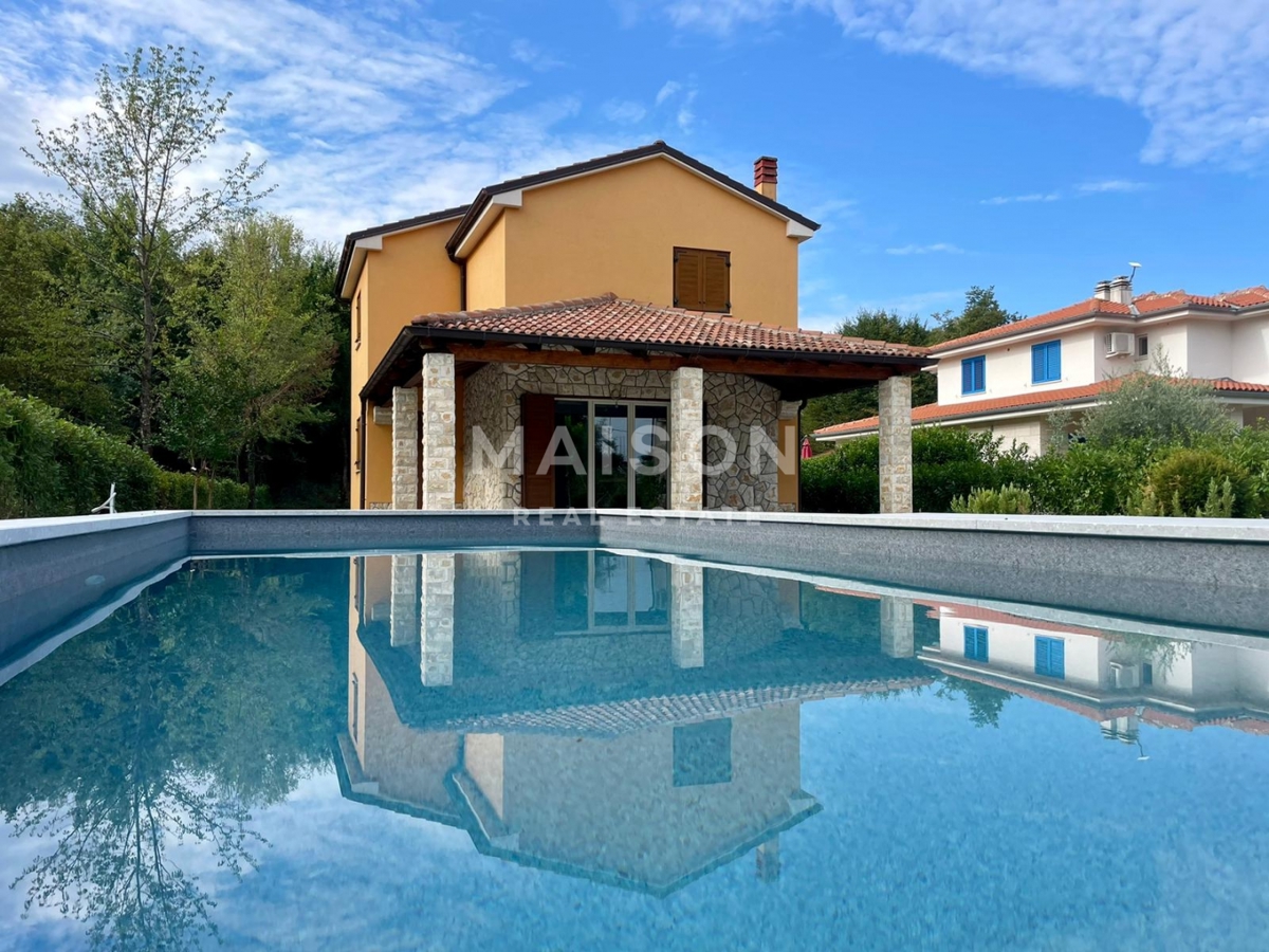 Vila Hlapa, Dobrinj, 250m2