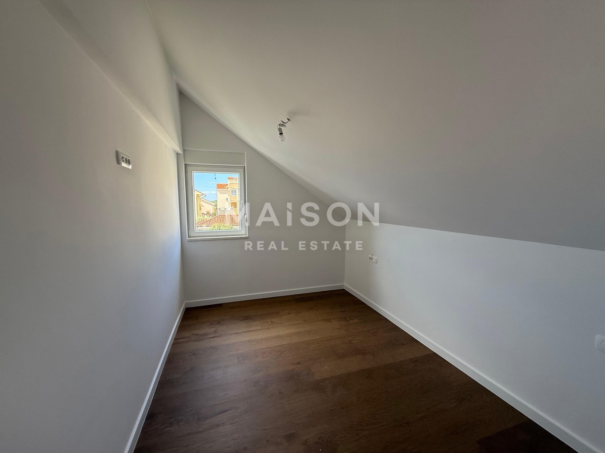 Stanovanje Mandre, Kolan, 85,43m2