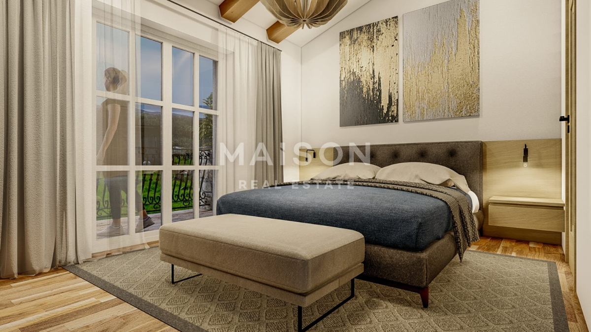 Mediteranska vila z bazenom pri Krku – pogled na morje