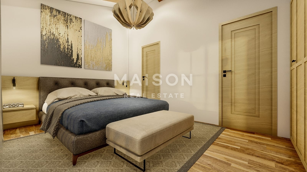 Mediteranska vila z bazenom pri Krku – pogled na morje