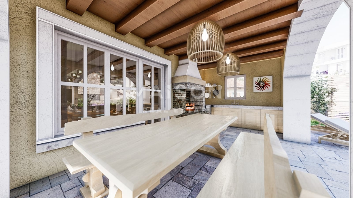 Mediteranska vila z bazenom pri Krku – pogled na morje