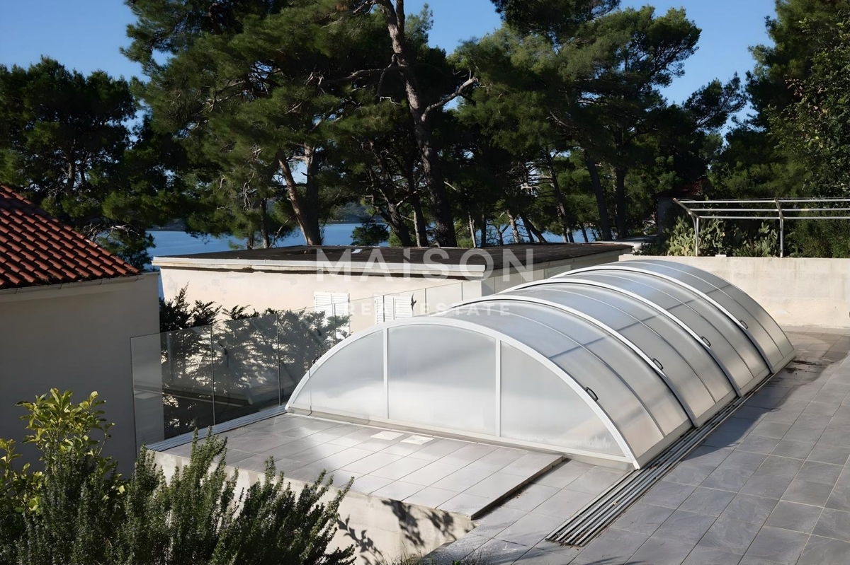 Hiša Mali Lošinj, 250m2