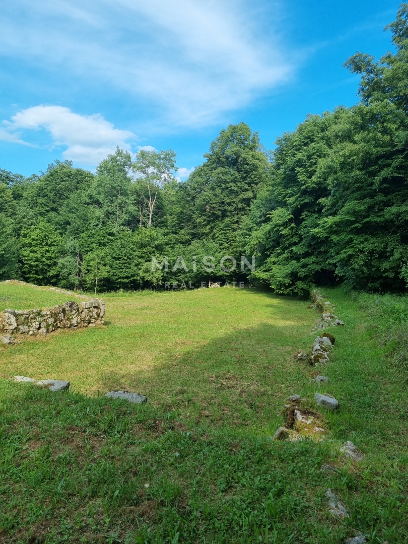 Zemljišče Jurdani, Matulji, 1.100m2