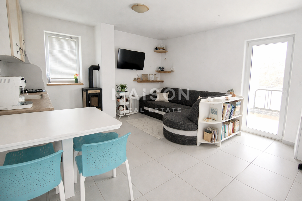 Samostojna hiša na 900 m² z velikim potencialom