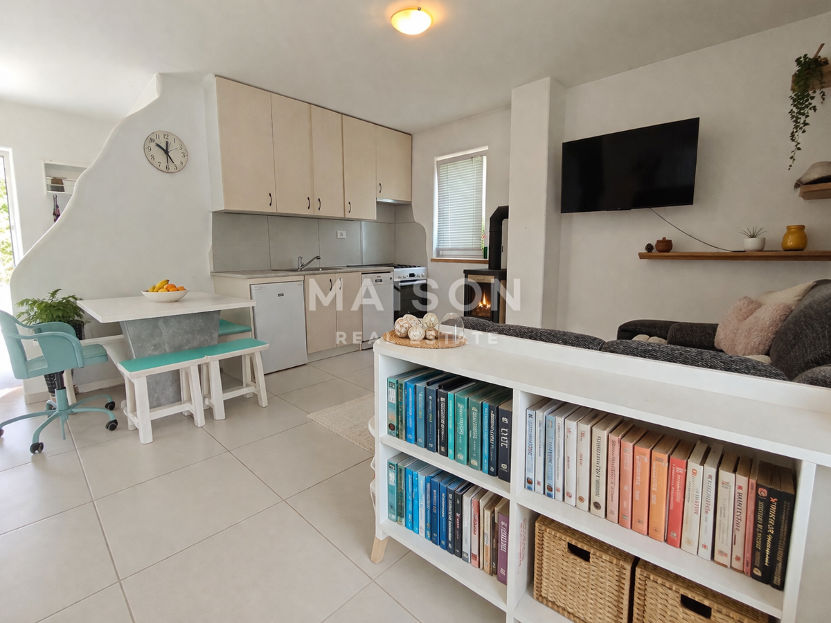 Samostojna hiša na 900 m² z velikim potencialom