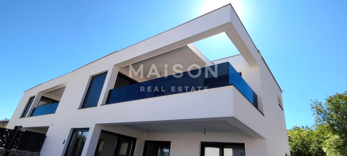 Hiša Malinska, Malinska-Dubašnica, 170m2