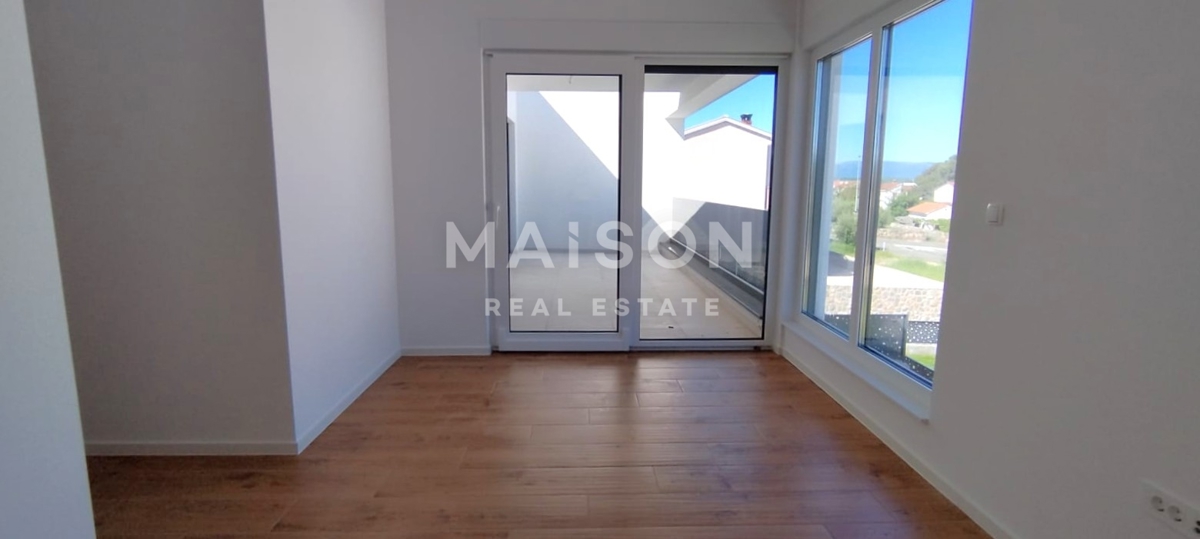 Hiša Malinska, Malinska-Dubašnica, 170m2