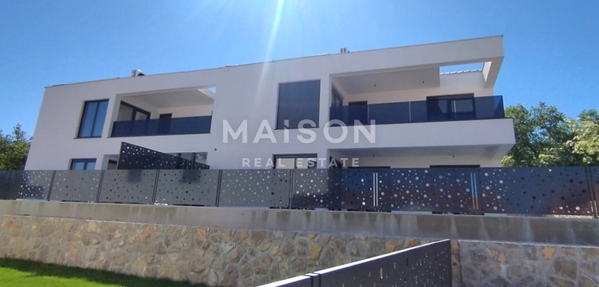 Hiša Malinska, Malinska-Dubašnica, 170m2