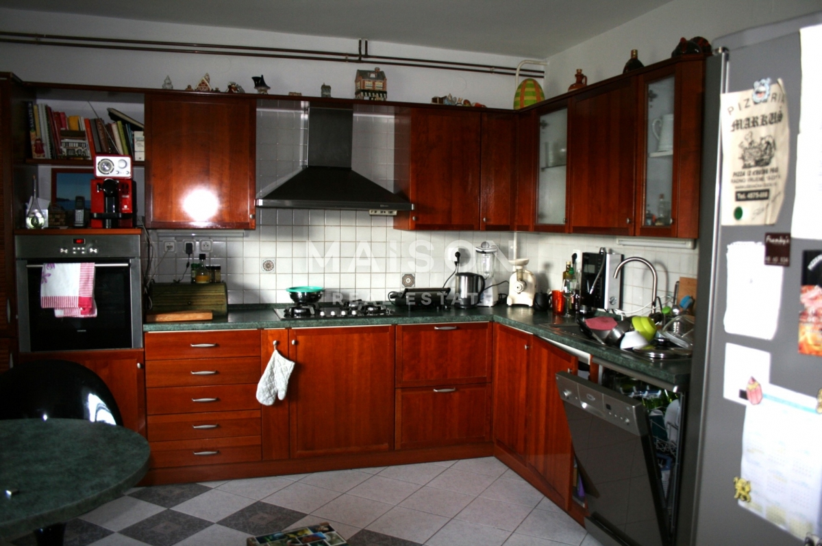 Hiša Gračani, Podsljeme, 289m2