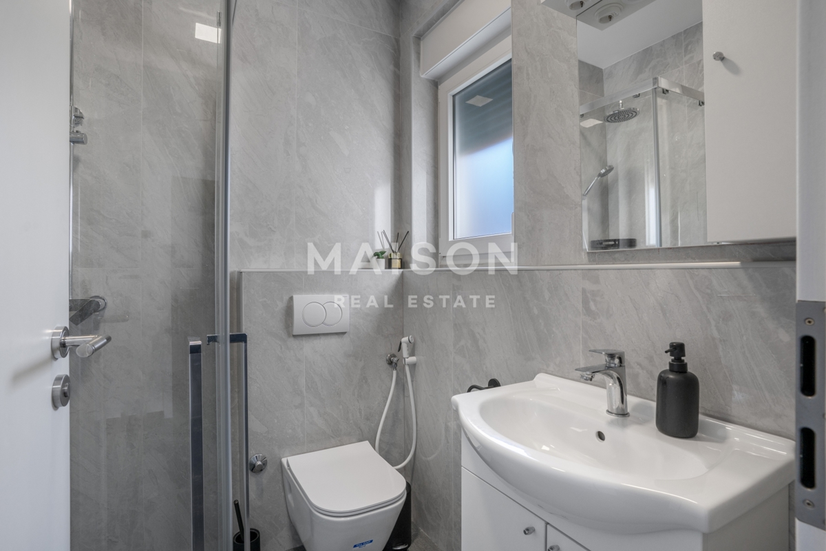 Hiša Oprić, Opatija - Okolica, 296,35m2