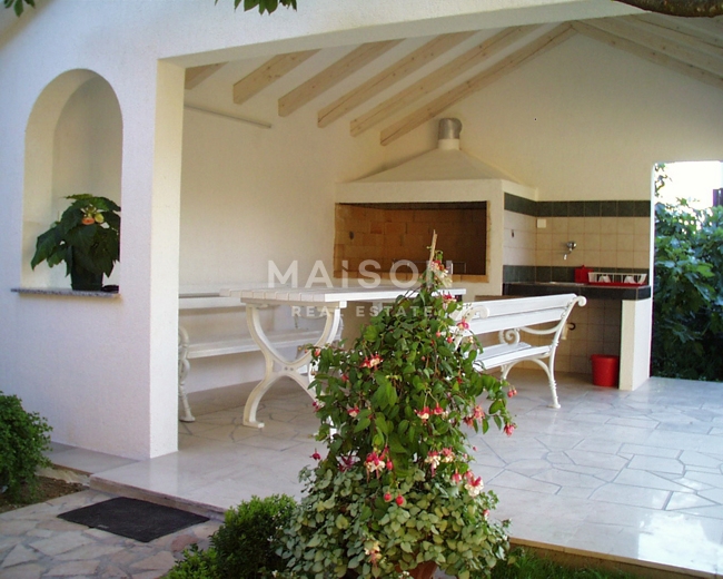 Hiša Malinska, Malinska-Dubašnica, 300m2