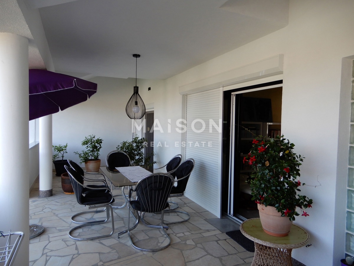 Hiša Malinska, Malinska-Dubašnica, 300m2