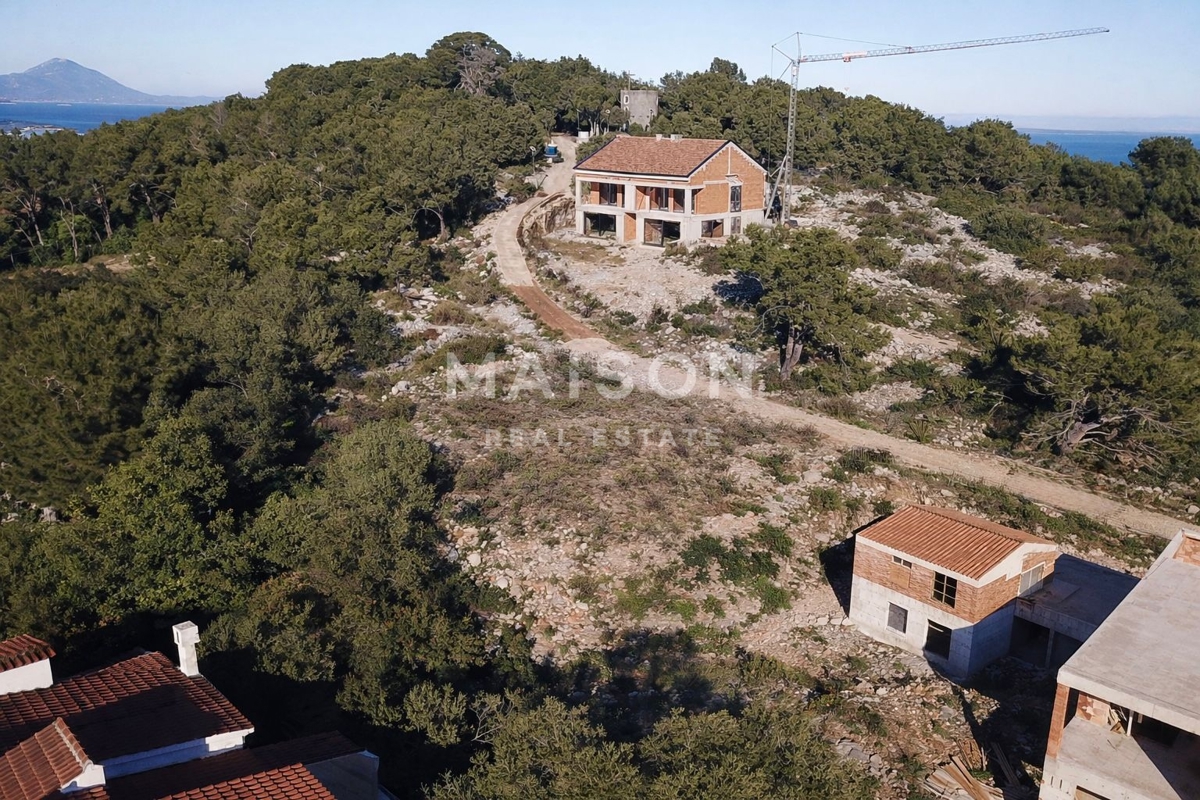 Zemljišče Mali Lošinj, 581m2