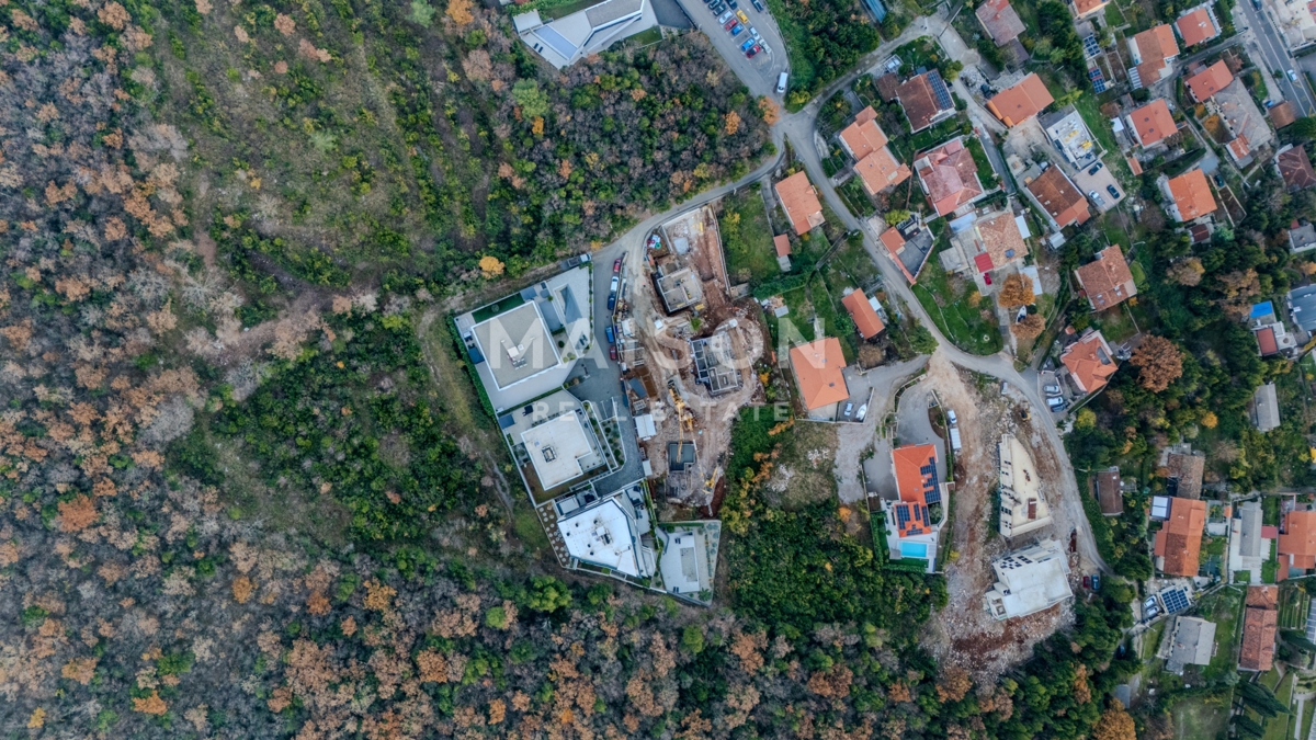 Zemljišče Opatija - Centar, Opatija, 2.864m2