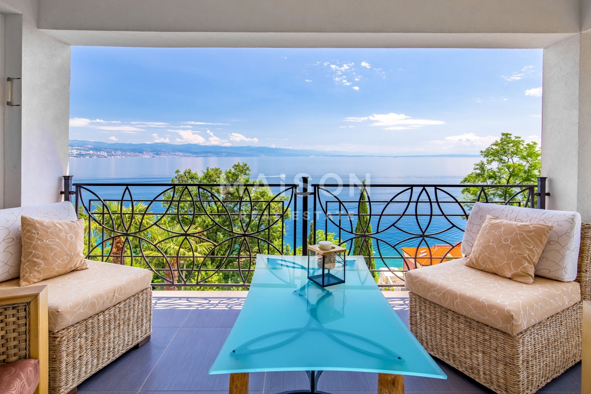 Stanovanje Opatija - Centar, Opatija, 222,20m2
