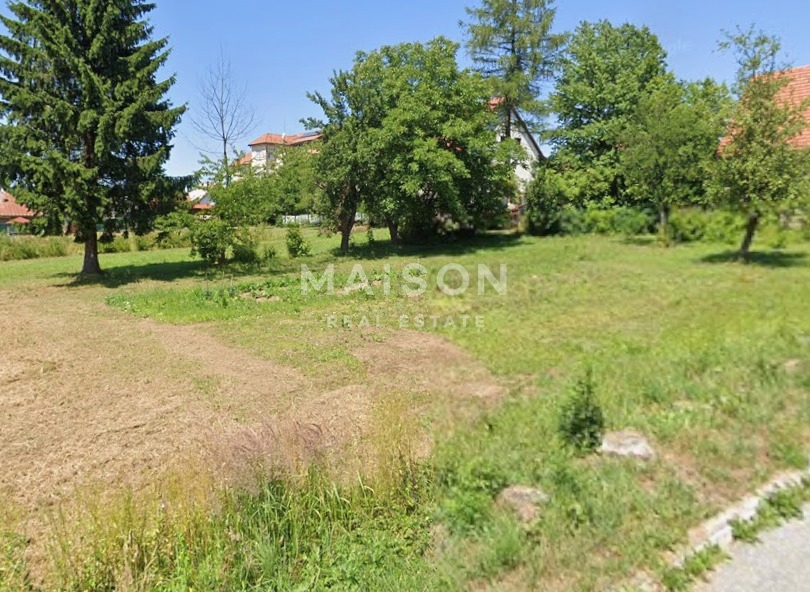 Zemljišče Ravna Gora, 1.794m2