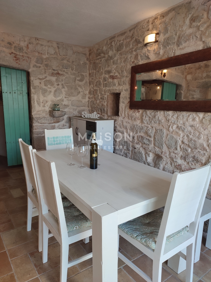 Hiša Vrbanj, Stari Grad, 170m2