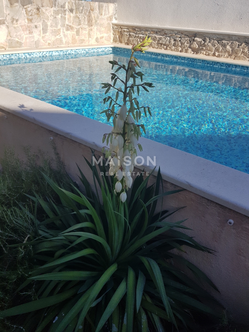 Hiša Vrbanj, Stari Grad, 170m2