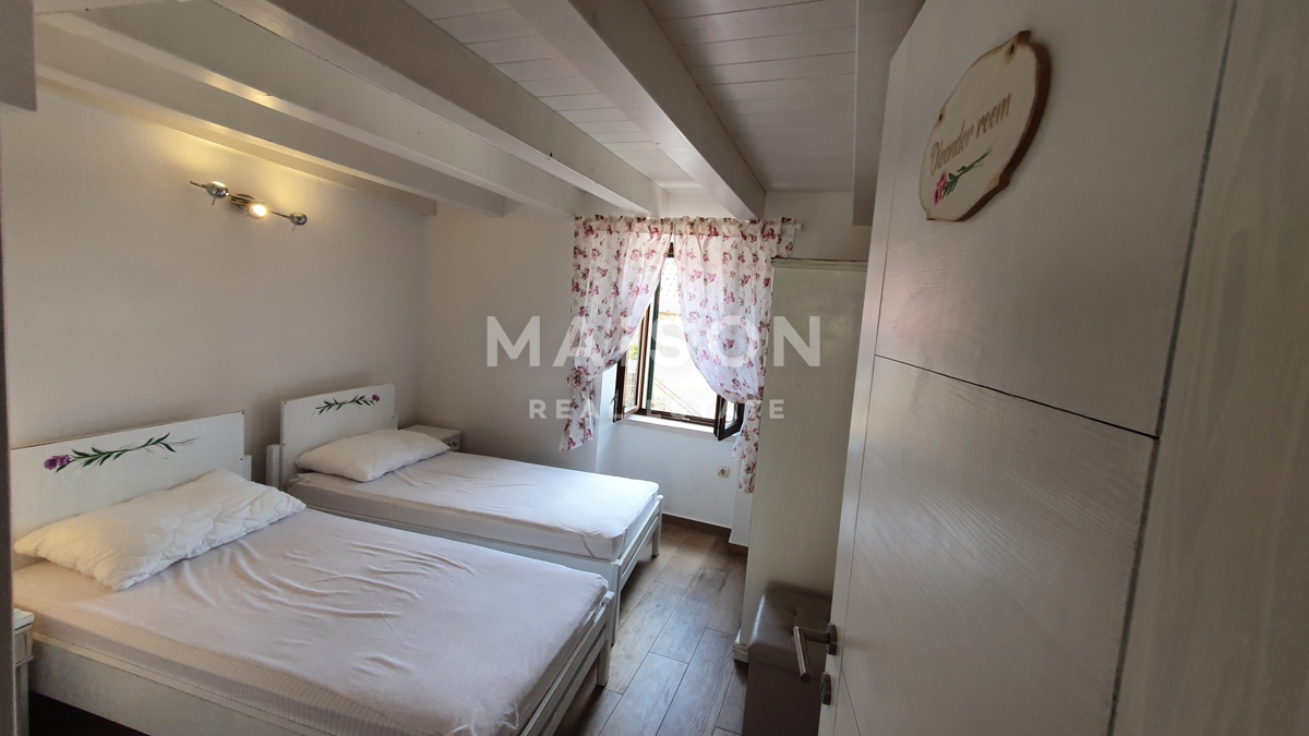 Hiša Vrbanj, Stari Grad, 170m2