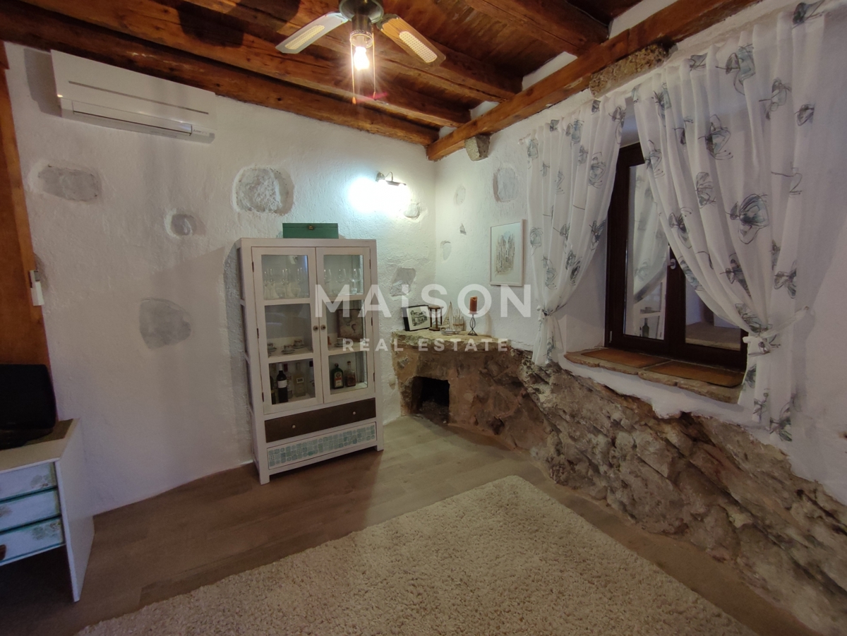 Hiša Vrbanj, Stari Grad, 170m2