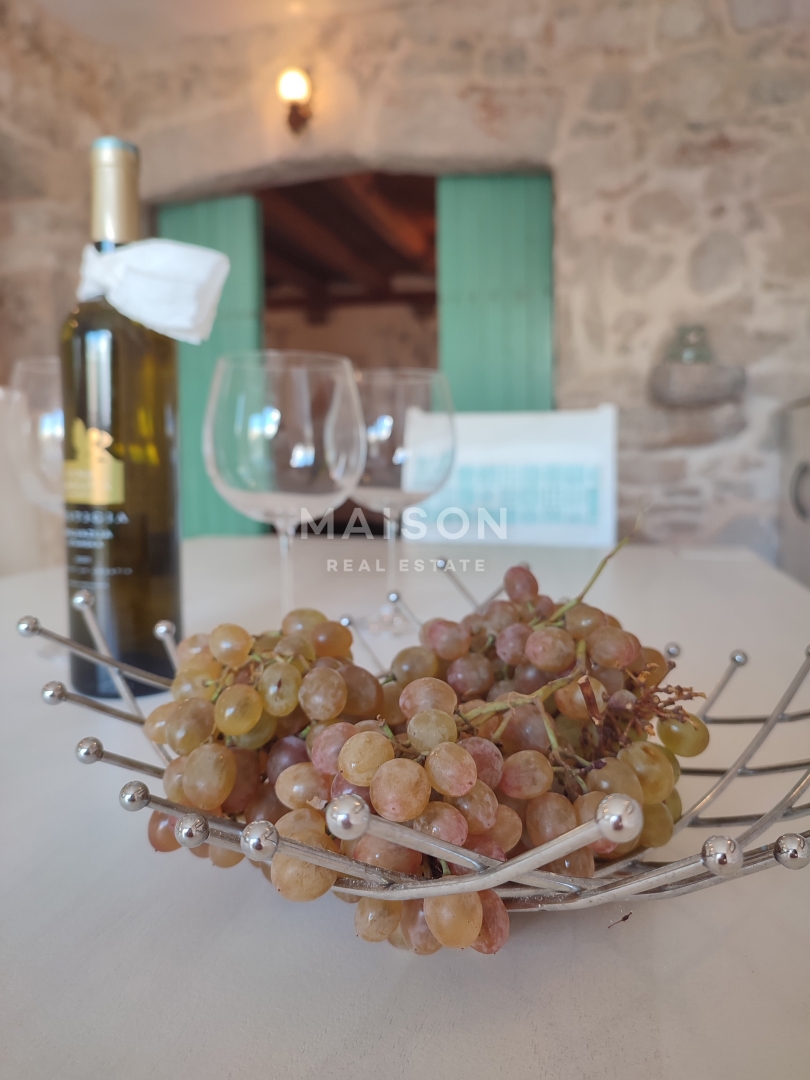 Hiša Vrbanj, Stari Grad, 170m2