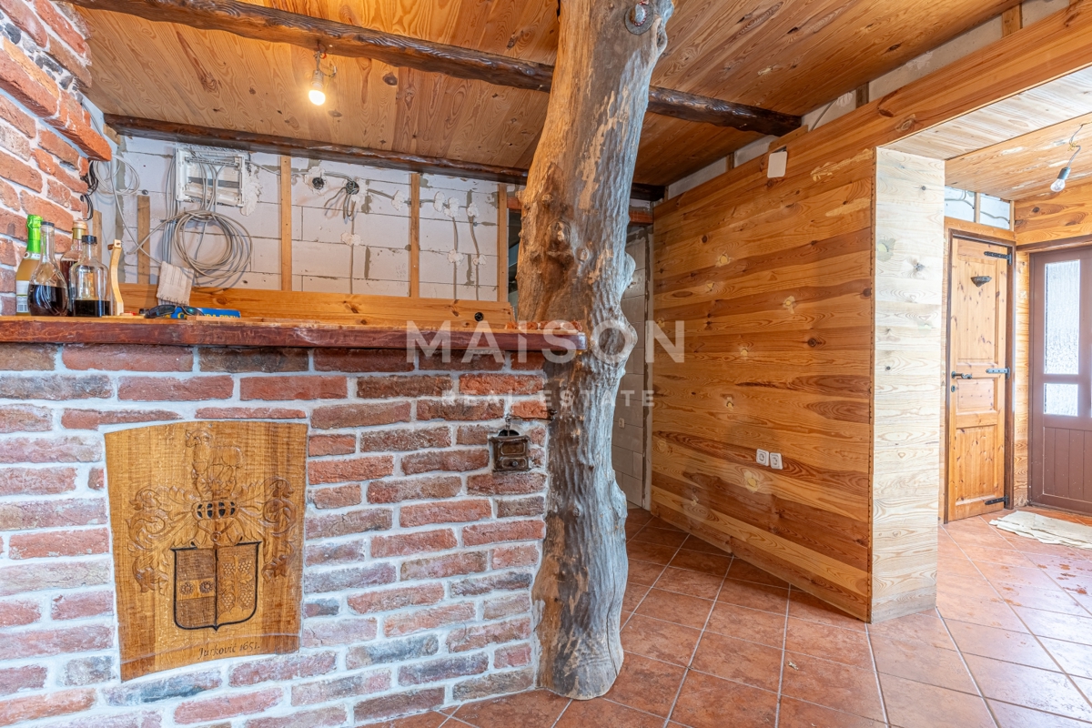 Hiša Begovo Razdolje, Mrkopalj, 351m2