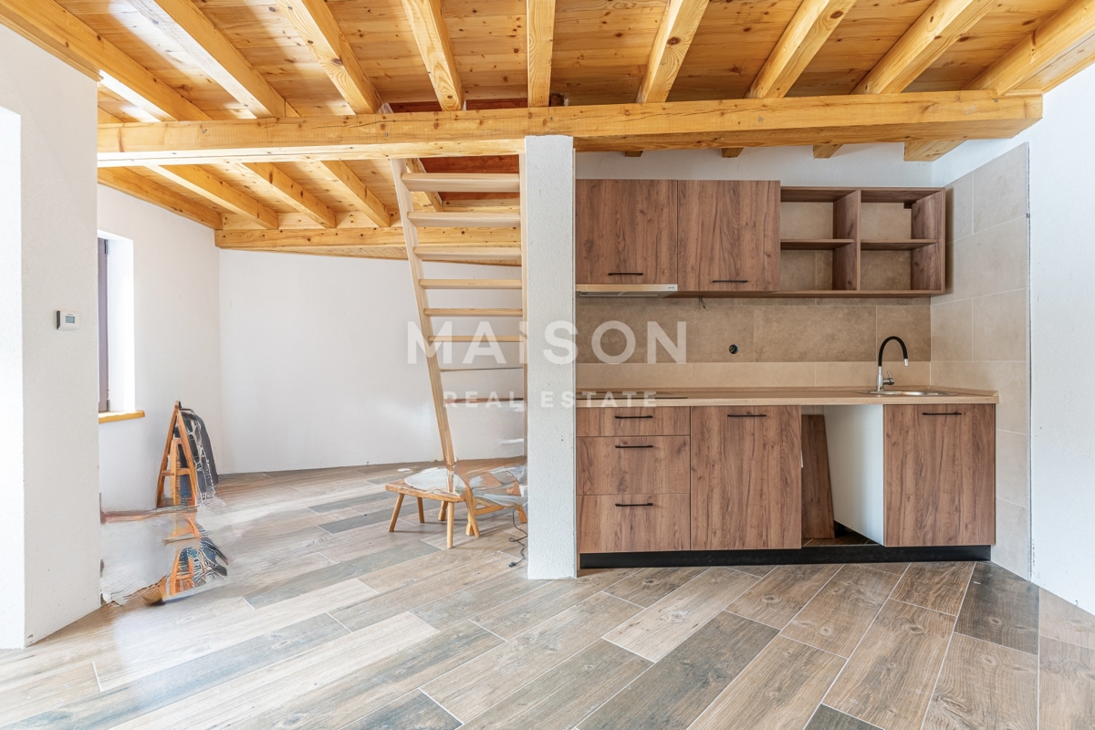 Hiša Begovo Razdolje, Mrkopalj, 351m2