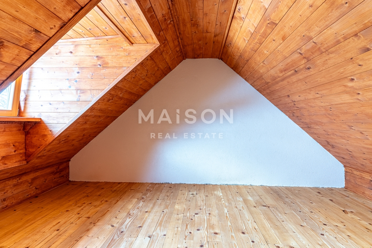 Hiša Begovo Razdolje, Mrkopalj, 351m2