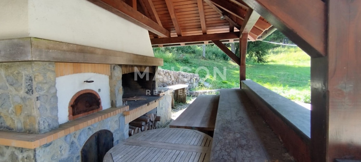 Hiša Ravna Gora, 164,50m2