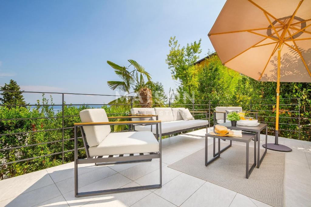 Vila Kosićevo, Opatija, 292,50m2